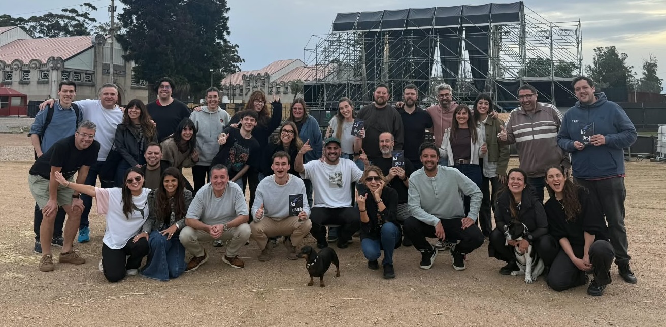 Masticada con el equipo de Piano Piano Producciones